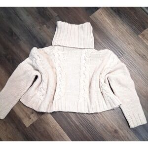 Lovestitch Chunky Cable‎ Knit Oversized Cropped Sweater Size  Large Turtleneck